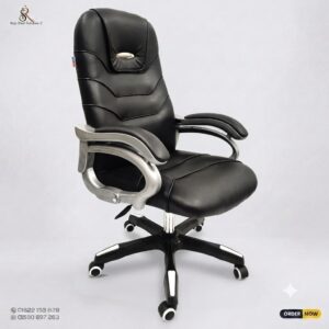 Boss Office Chair – Model: RS-04 (plastic Base) | Size: L